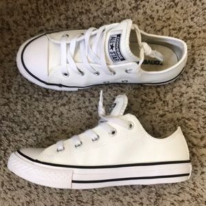 Leather Converse All Stars Size 2